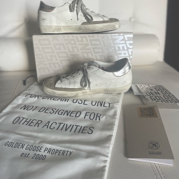 Golden Goose Superstar Leather Upper Suede Toe Zebra. - Picture 2 of 11